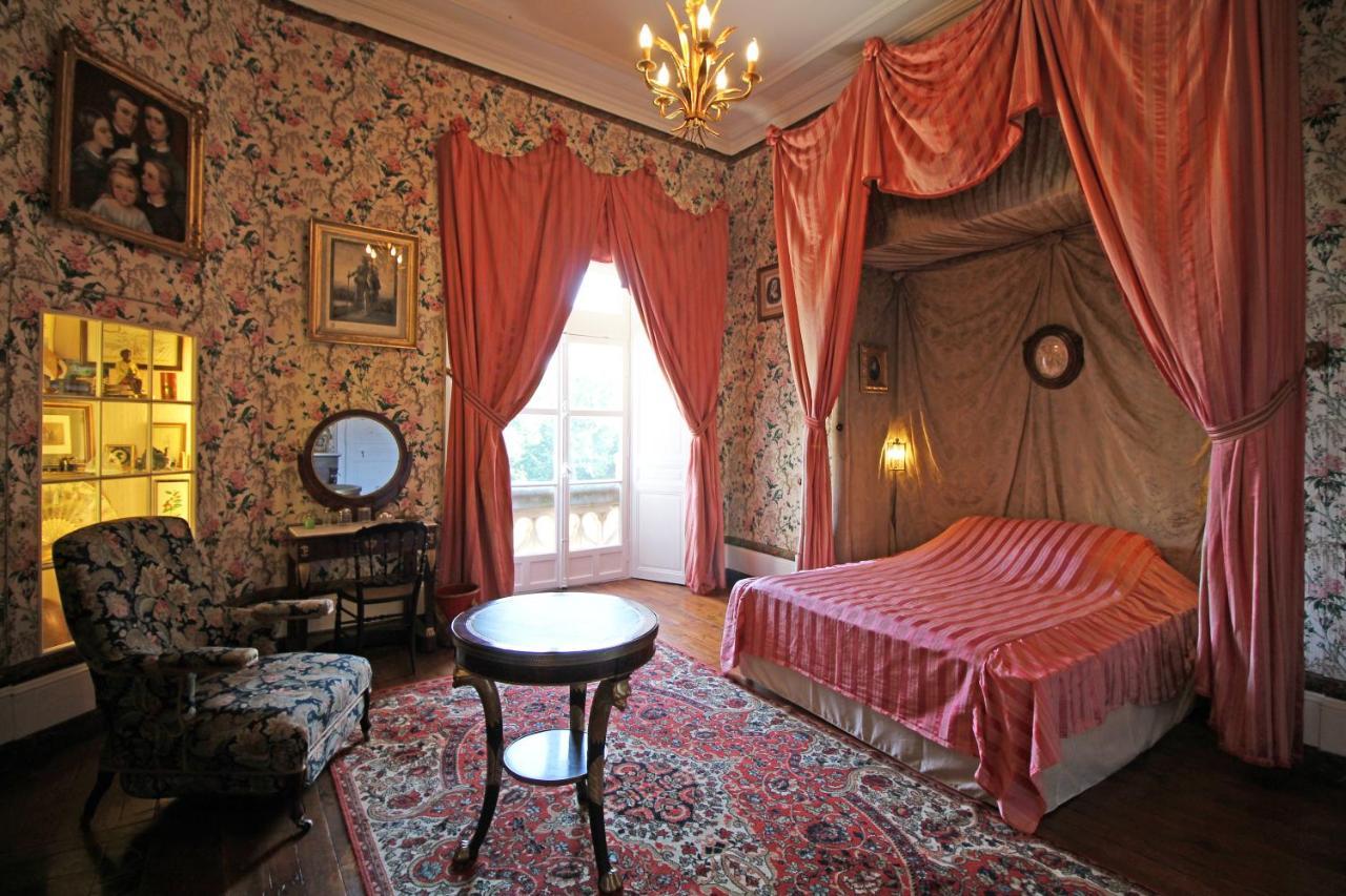 Saint-Priest-TaurionDomaine De Bort住宿加早餐旅馆 外观 照片